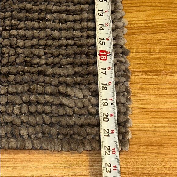Faux Fur Rug in Gray. 2 rugs available. - Picture 3 of 5